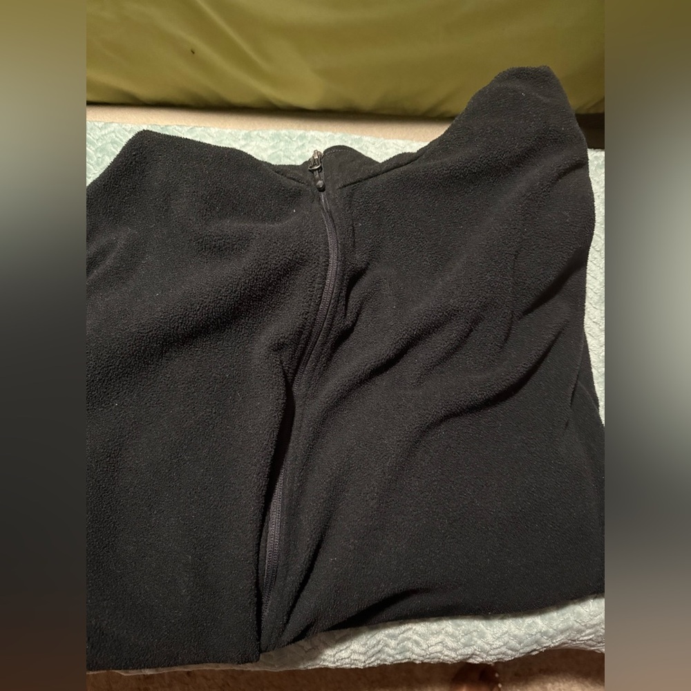 Amazon Essentials Black Fleece Jacket - image 1